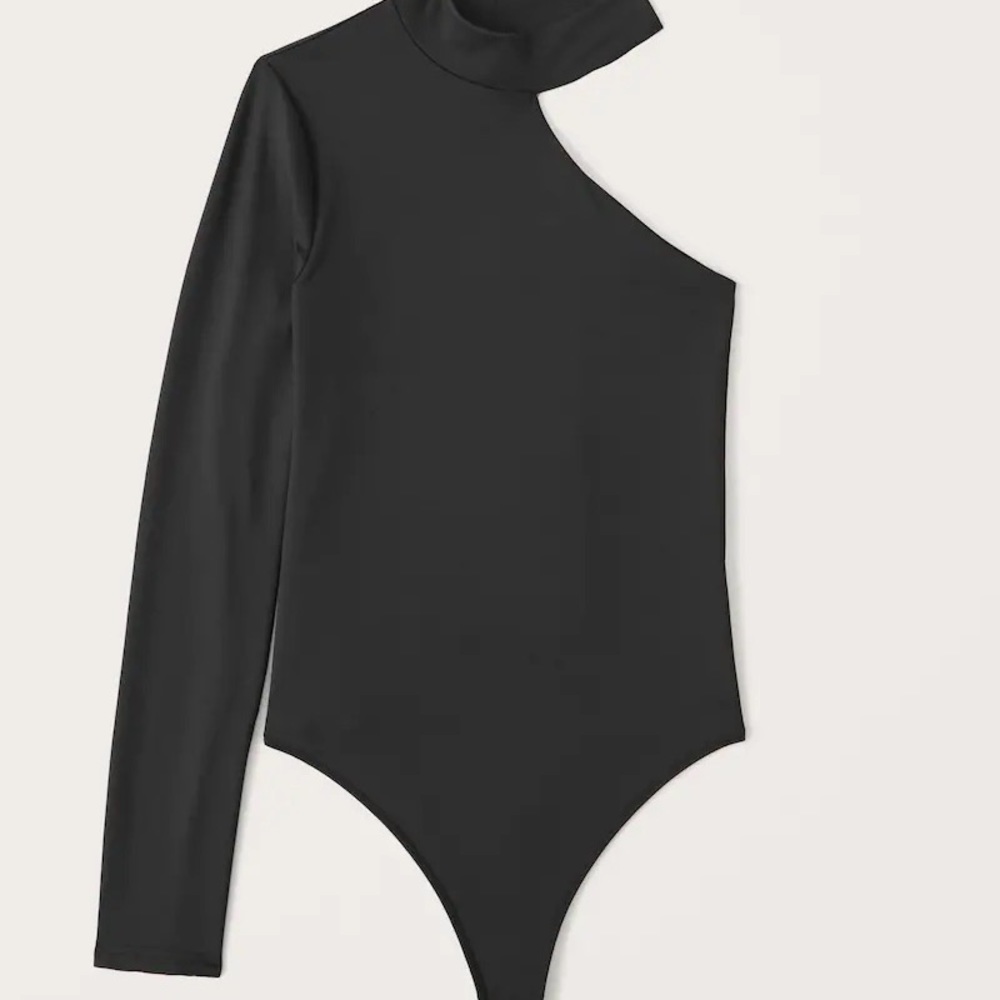 Abercrombie & Fitch Asymmetrical Mockneck Bodysuit